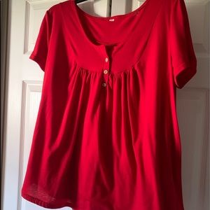 Pretty red short sleeved top